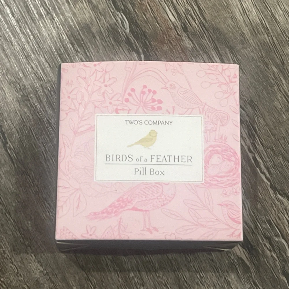 Two's Company Pink Birds of a Feather Pill Box